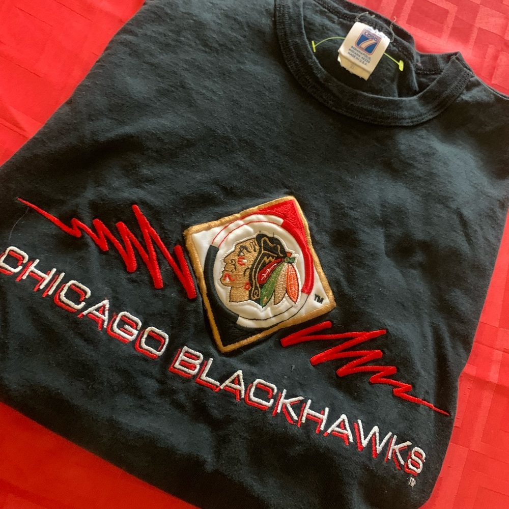 Vintage Logo Athletic 7 Chicago Blackhawks Shirt …… nhl Jersey single stitch